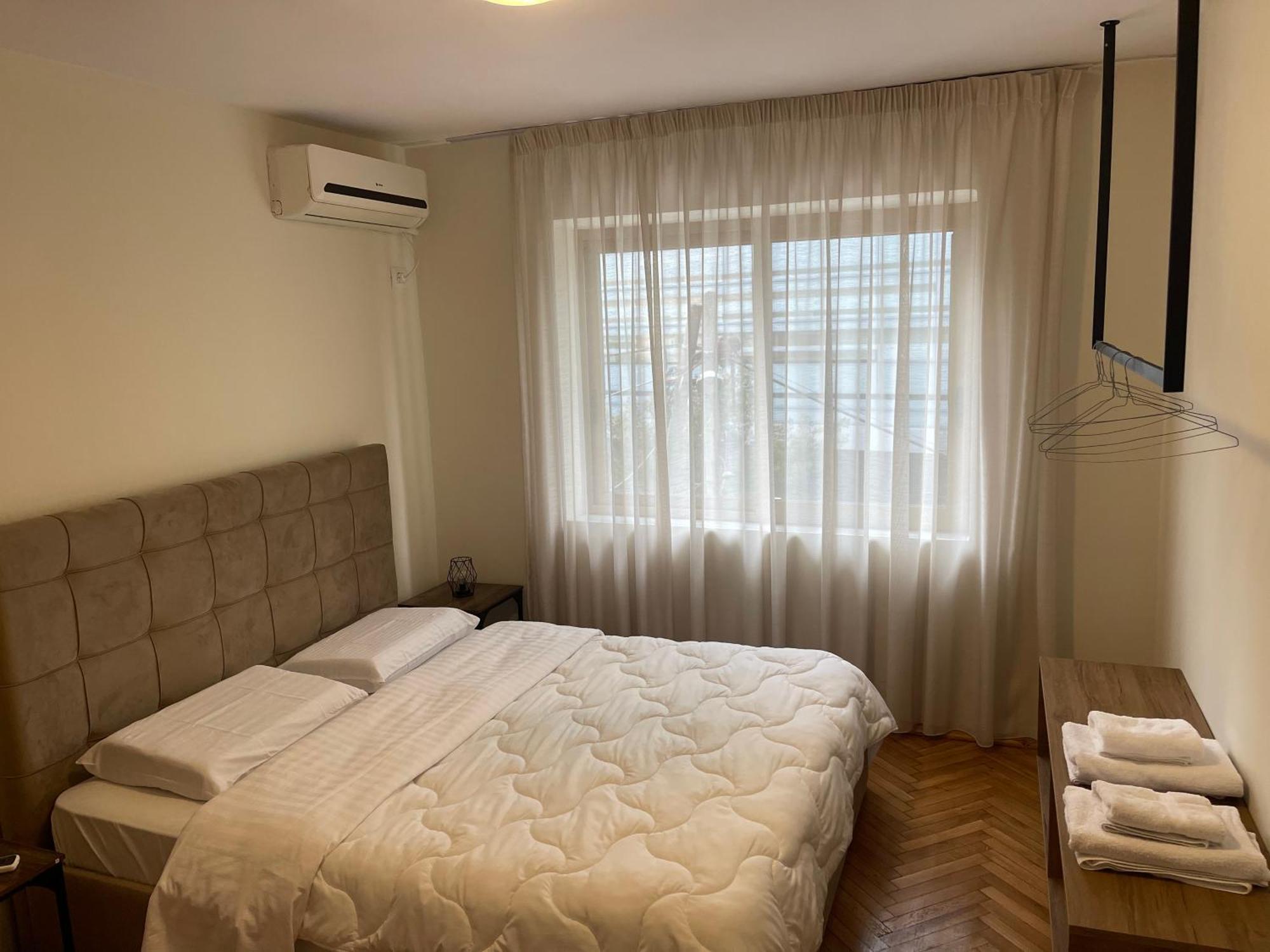 Cozy Apartment, In The Center Of Tiranë Luaran gambar